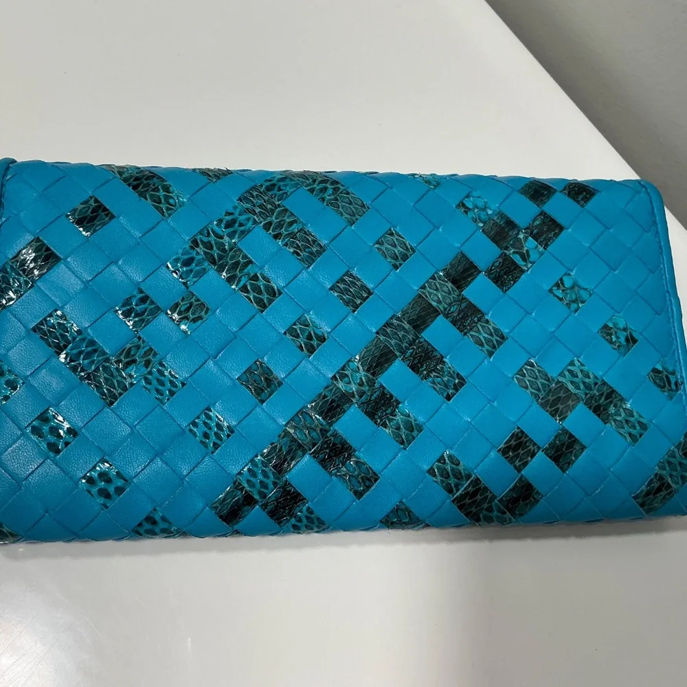 Bottega Veneta Intrecciato aqua and snakeskin wallet - Picture 2 of 9